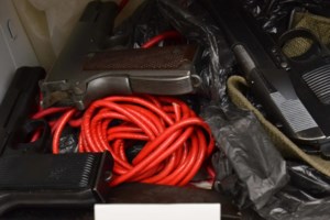 Γιάφκα στο Παγκράτι: Πώς συνέλαβαν τον άφαντο φιλόλογο ενοικιαστή - Εκοψαν με... πριόνι το σούπερ λουκέτο