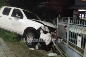 Λάρισα: Φορτηγό συγκρούστηκε με ηλεκτρικό πατίνι - Τραυματίστηκε 22χρονος - εικόνα 2