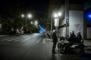 Καταδίωξη στην Εθνική Οδό: Ετρεχε με 180 χλμ κρατώντας ένα παιδί στην αγκαλιά- Οταν συνελήφθη βρέθηκε θετικός στον κορονοϊό... - εικόνα 4