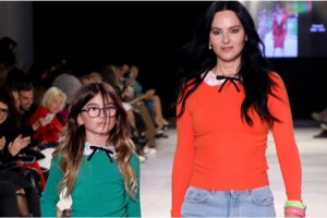 Ζενεβιέβ Μαζαρί: Το ολόχρυσο jumsuit που συνδύασε ολόσωστα με 70's μποτάκια και ο γοητευτικός σύζυγός της