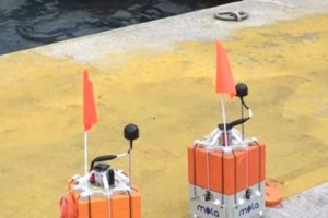 Λιτανεία στη Σαντορίνη για τους σεισμούς: Στους δρόμους με εικόνες κάτοικοι του νησιού για τον Αγιο Χαράλαμπο - εικόνα 2