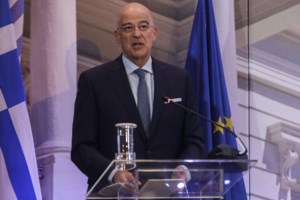 Νίκος Δένδιας: Απαράδεκτη η ρωσική εισβολή στην Ουκρανία