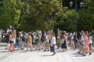 Ματίνα Παγώνη: Τα κοσμήματα που της έκλεψε η μαφία όταν σπούδαζε στη Νάπολη και πώς τα πήρε πίσω [βίντεο]