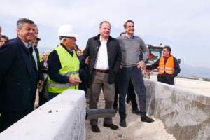 Μητσοτάκης από Γρεβενά: Δεν θα τάξω πράγματα που δεν μπορώ να υλοποιήσω - Δεν μας ενδιαφέρει η οξύτητα και η πόλωση