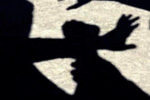 Μεταμόρφωση: Δέκα ανήλικοι επιτέθηκαν με σιδερογροθιές σε 17χρονο - Συνελήφθη 13χρονος - εικόνα 3