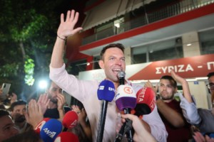 Το απολαυστικό βίντεο του Luben για τον Κασσελάκη: Το σόου στο Σύνταγμα, το αγαπημένο φαγητό και το διαβόητο παρκούρ - εικόνα 2