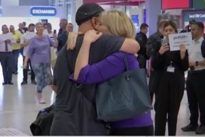 "Φέρτε πίσω τα παιδιά μας": To 2χρονο κοριτσάκι που απήγαγε η Χαμάς - Η ισραηλινή πρεσβεία ζητά κοινοποίηση της ανάρτησης - εικόνα 4