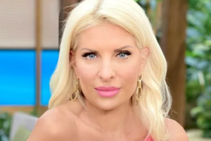 Μενεγάκη - Παντζόπουλος: Στο σχολείο του παιδιού τους για ενημέρωση - Τι τους προβλημάτισε [βίντεο]