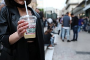 Ρόδος: Τον απατούσε και έκανε αγωγή στην πρώην σύζυγό του και στον εραστή της - εικόνα 2