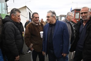 Ο "χάρτης" των αγροτικών μπλόκων: Αποκλεισμοί σε εθνικές οδούς και τελωνεία - Κινητοποιήσεις σε 8 περιοχές - εικόνα 2