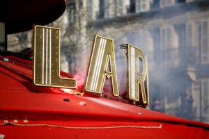 "Πράσινο φως" στον Μακρόν για την αύξηση του ορίου ηλικίας συνταξιοδότησης από το Συνταγματικό Δικαστήριο - εικόνα 2