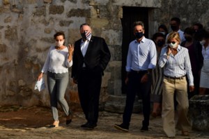 Πομπέο: Πυλώνας σταθερότητας η Ελλάδα - Η αναχώρηση από το σπίτι του πρωθυπουργού [βίντεο]