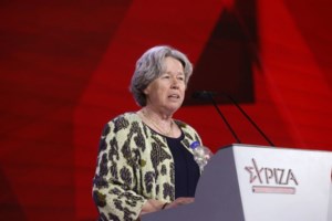 Πανηγύρια Πολάκη για Λινού: "Απλά δικαίωση" - Μήνυμα "εντός και εκτός" πως δεν θα κάνει πίσω