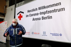 Ιστορική ημέρα: Έναρξη της επιχείρησης "Ελευθερία" στα πέντε νοσοκομεία αναφοράς της Αττικής – Ποιοι θα κάνουν πρώτοι το εμβόλιο - εικόνα 4