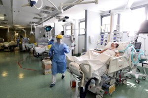 Γαλλία: Β' γύρος δημοτικών εκλογών - Χαμηλές πτήσεις για το κόμμα του Μακρόν