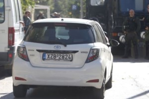 Θάνατος 17χρονου στη Μάνδρα: Καταγγελίες για κακοποίηση των 7 παιδιών - Το πρωί στο μαντρί, το βράδυ στο σχολείο