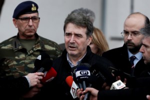 Εβρος: Ακραία τουρκική ενέργεια - Με στρατιωτικά οχήματα συνοδεύουν τους μετανάστες [Βίντεο] - εικόνα 3