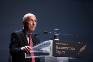 Κώστας Σημίτης: Οι τελευταίες στιγμές του πρώην πρωθυπουργού στο εξοχικό του και στο νοσοκομείο Κορίνθου