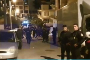 Ανατροπή με το αυτοκίνητο "οπλοστάσιο" του Νέου Κόσμου - Βρέθηκε DNA του "Ράμπο" και του "Νιόνιου" που εκτελέστηκαν στον Κορυδαλλό