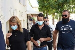 Υπόθεση Μελίνας: Αθώα η αναισθησιολόγος- εξαδέλφη του Πολάκη- "Ντροπή σας" φώναξε ο πατέρας - εικόνα 2