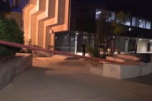 Μαρούσι: Γρίφος τρίτο άτομο στο επεισόδιο - Ξεψαχνίζουν βίντεο που αποτυπώνεται καρέ- καρέ η άγρια δολοφονία του 23χρονου - εικόνα 3