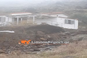 Κακοκαιρία Bora: Νέο 112 στη Ρόδο για ισχυρές καταιγίδες - "Η βροχή που έπεσε φτάνει το 75% του νερού που έριξε στη Βαλένθια" - εικόνα 7