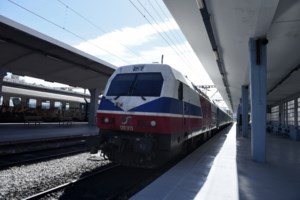 Πώς η υψηλή παραγωγή των ΑΠΕ ρίχνει τις τιμές του ρεύματος