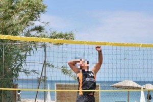 Λέσβος: Αυτός είναι ο 53χρονος αστυνομικός που κατηγορείται για τον βιασμό της 14χρονης - εικόνα 3