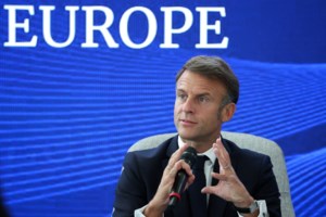 Ισραήλ: Η Χεζμπολάχ έπληξε με ρουκέτες την πόλη Κιριάτ Σμονά - Ισραηλινή επιδρομή στη Λαττάκεια της Συρίας - εικόνα 3