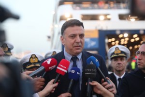 Κικίλιας: Καμία ακτοπλοϊκή εταιρεία δεν αύξησε τα εισιτήρια - Εκπτώσεις ως 32% για οικογένειες και παρέες