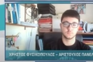 Ο 11χρονος Τρικαλινός που λύνει σε 17 δευτερόλεπτα τον κύβο του Ρούμπικ - Ετοιμάζεται για διεθνή διαγωνισμό [βίντεο]