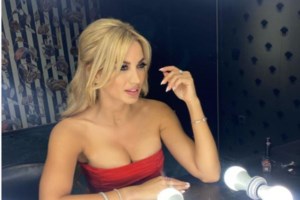 Σάλος για τη Σπυροπούλου - Παπαγεωργίου και Γραμμέλη: "Θράσος να αγνοείς τα καθημερινά 3.000 κρούσματα"