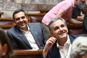 Αυγέρη: "Πεθαμένο λικέρ" ο ΣΥΡΙΖΑ πριν τον Κασσελάκη - Κάποιοι δεν σέβονται το πρόσωπό του και το κόμμα - εικόνα 2