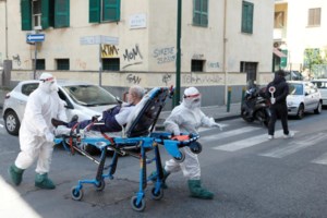 Η Ιερά Σύνοδος καλεί τους Ιεράρχες να δώσουν έναν μισθό στο ΕΣΥ