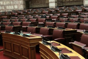 Έχασε την ψυχραιμία του ο Νίκος Παππάς με το πρωτοσέλιδο των Νέων- Απειλεί με δικαστήρια