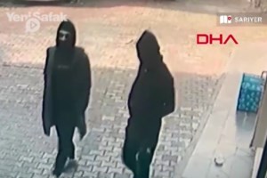 Πανικός στην Βαρκελώνη: Άνδρας επιτίθεται σε γυναίκες που περιμένουν το μετρό [βίντεο]