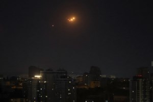 Ζελένσκι: Διμερής συνάντηση με τον Πούτιν μόνο μετά τον καθορισμό των εγγυήσεων ασφαλείας προς το Κίεβο - εικόνα 2