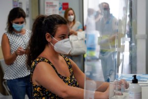 Οργή στην Ισπανία για το άνοιγμα των σχολείων: "Ούτε μία οικογένεια δεν γνωρίζει τι θα συμβεί στα παιδιά τους" - εικόνα 3