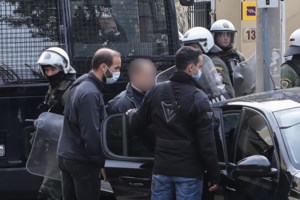 Προκαλεί η Λατινοπούλου για τα επεισόδια στα Προσφυγικά: Γιατί δεν είχαν διαταγή οι αστυνομικοί να πυροβολήσουν;