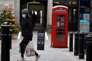 Κορονοϊός: Οι επόμενες εβδομάδες θα είναι οι χειρότερες, λένε οι Βρετανοί - Φόβος και για τη μετάδοση στα σούπερ μάρκετ