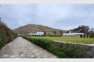 Στο σφυρί τρία ακίνητα της ελληνικής βιομηχανίας έως το τέλος Οκτωβρίου