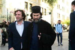 Τάσος Χαλκιάς για Πατέρα Αντώνιο: Θα βγει αλώβητος, κάποιοι τον έμπλεξαν - "Έπαιζε" πολύ χρήμα στο ίδρυμα και κάτι χάλασε