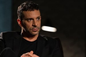 Οργισμένη η Βάσια Τριφύλλη: Ατάλαντος είναι ο Λιγνάδης- Κάτω τα χέρια από τον Μπιμπίλα - εικόνα 3