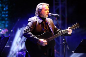 Καβγάς στο "Πρωινό" με Λιάγκα και Πετρογιάννη: "Μας το παίζεις μάγκας μέσα στην εκπομπή;"