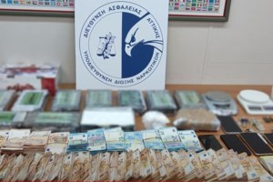 Κάρυστος: Έπεσε από πλαστική καρέκλα και σκοτώθηκε