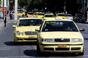 Μειώσεις φόρων για πάνω από 2 εκατ. Ελληνες το 2021 - Ποιοι θα πληρώσουν έως και 50% λιγότερο