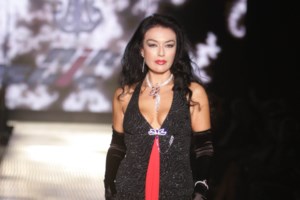 Ελένη Φιλίνη: Καταγγέλλει σεξουαλικούς εκβιασμούς σε δραματική σχολή μεγάλου θεατράνθρωπου - εικόνα 3