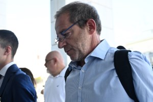 "Με κρατά ζωντανό και δυνατό η αθωότητά μου": Τι λέει ο Λιγνάδης που έχει καταδικαστεί πρωτόδικα για δύο βιασμούς 17χρονων