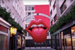 Red Hot Chilly Peppers: Πέθανε ο πρώτος κιθαρίστας της ροκ μπάντας, Τζακ Σέρμαν