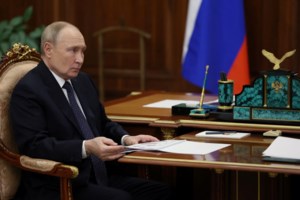 Τα απομνημονεύματα της Μέρκελ: "Ο Τραμπ έβλεπε τα πάντα σαν εργολάβος - Είχε γοητευτεί από τον Πούτιν" - εικόνα 2